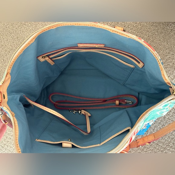 Dooney & Bourke Vanessa Paint Splatter Satchel Crossbody zipper tote like new - Picture 12 of 15